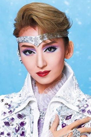 凪七瑠海 as Donald Dawson in Arsène Lupin