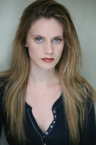Lauren Susan as Stacy in Schism