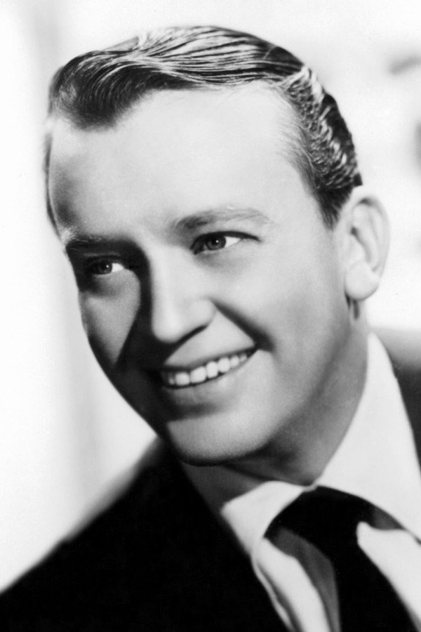 Bobby Sherwood as Bobby Davis in Campus Sleuth