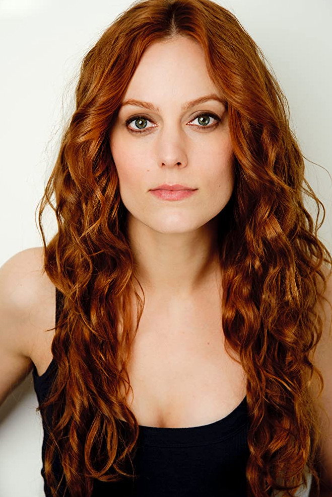 Samantha Colburn as Taylor in Crazy Bitches