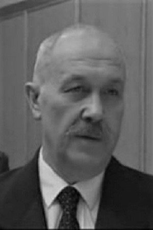 Николай Гравшин as Krasnostanov in Bonfire in the White Night