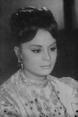 Teresa Lorca as Mari Pepa in La revoltosa