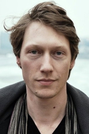 Simon J. Berger as Isaac Aronson in Modus