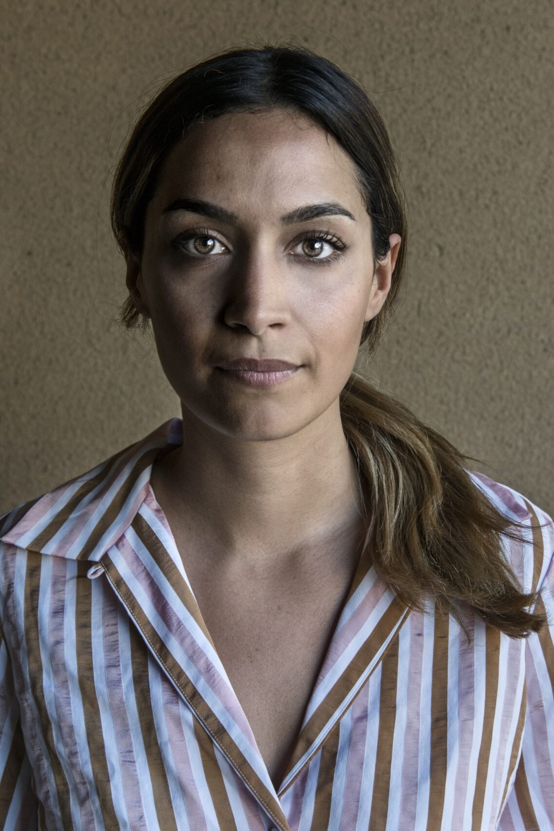 Rojda Sekersöz as Maria in Borta bra