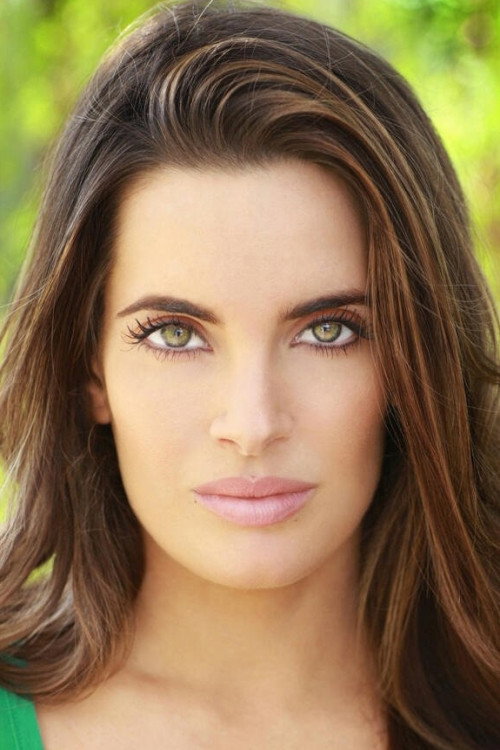 Jessica Uberuaga as Red in Vigilante Diaries