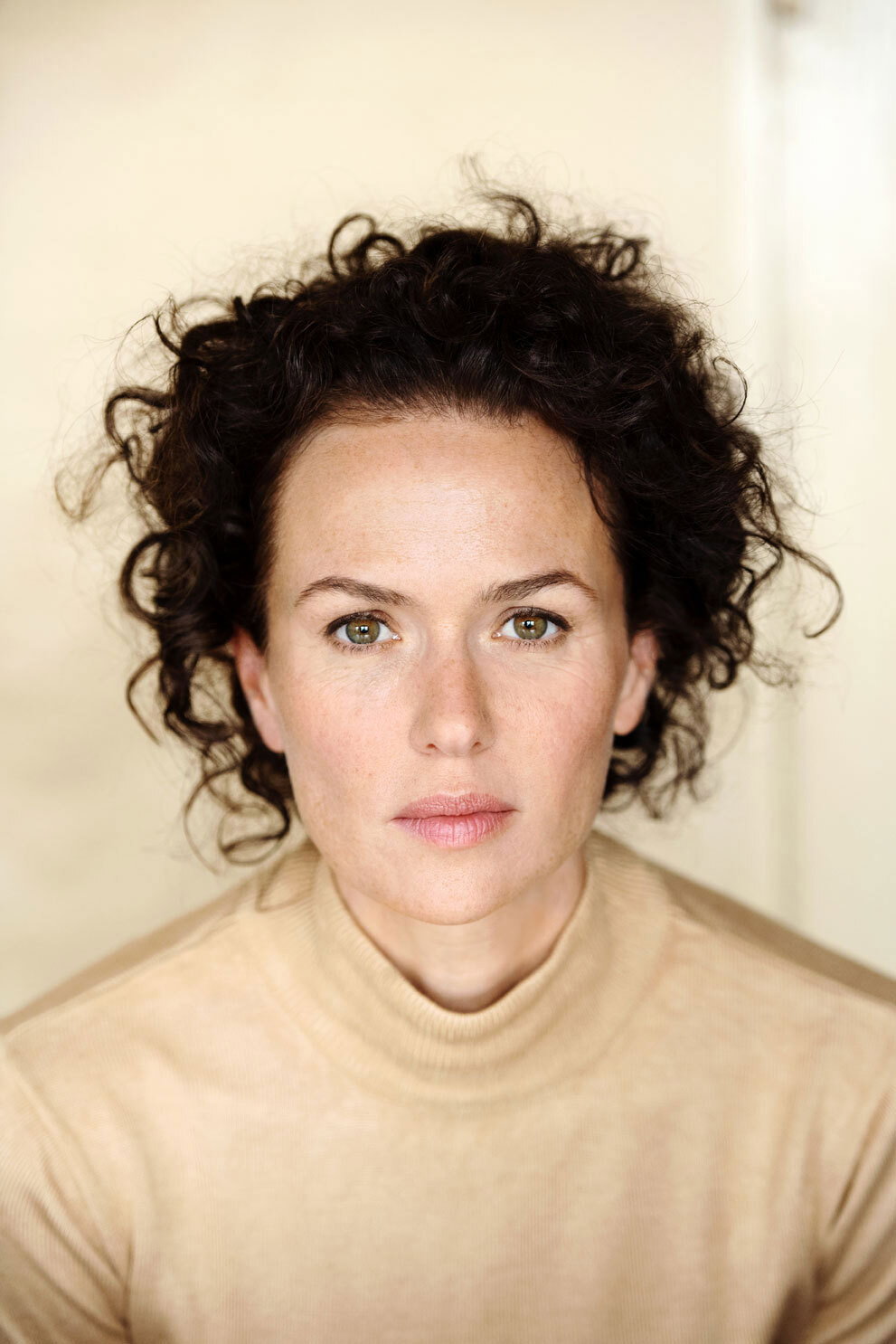 Melika Foroutan as Varvara in Tribes of Europa
