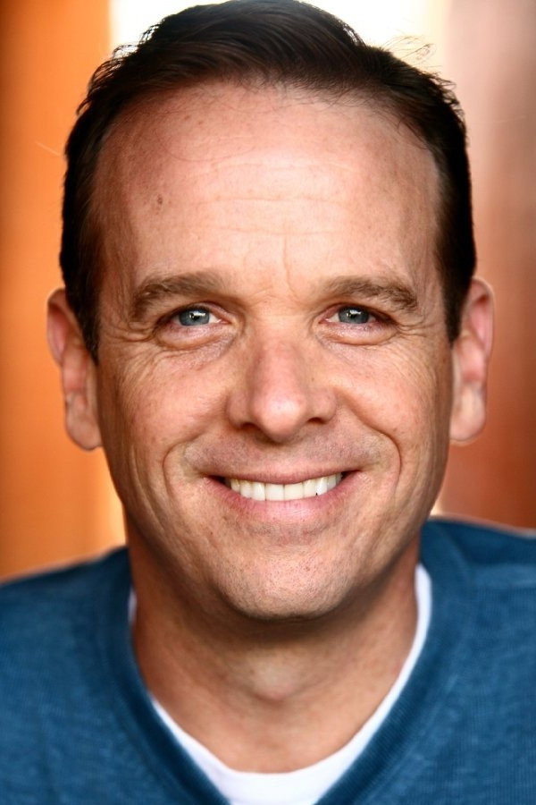 Donald Sage Mackay as Norm Niedecker in The Following Events Are Based on a Pack of Lies