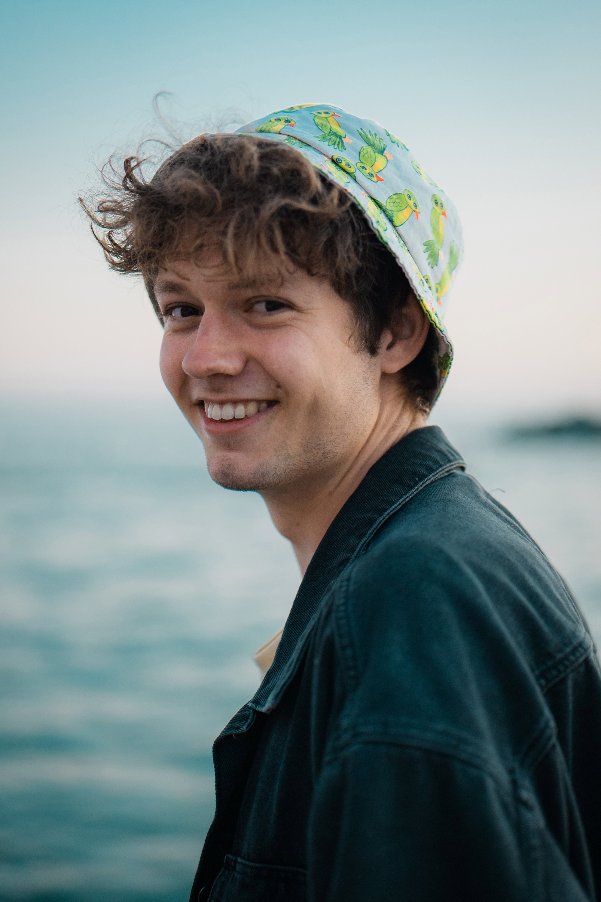 Jelle de Visser as Himself in Adam & Henry Adventures