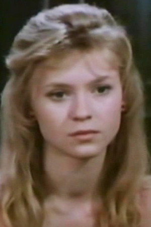 Вера Панасенкова as Zina 'Pantera' in Seven Tin Soldiers