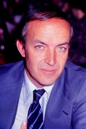 Ángel del Pozo as Dr. Kerian in Los monstruos del terror