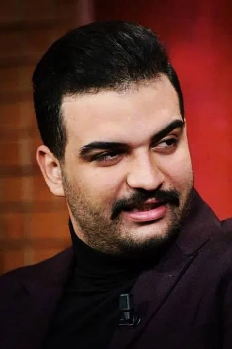 Aziz Jebali as Selim in Look at Me