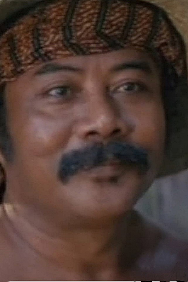 Soendjoto Adibroto as Murtado in Metropolitan Virgin