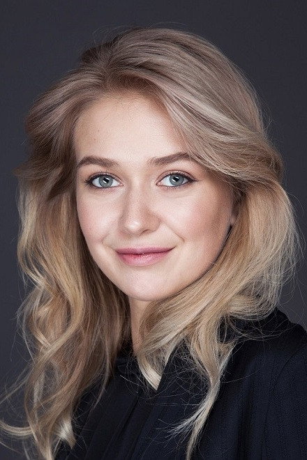 Анастасия Калашникова as Milana in Triada
