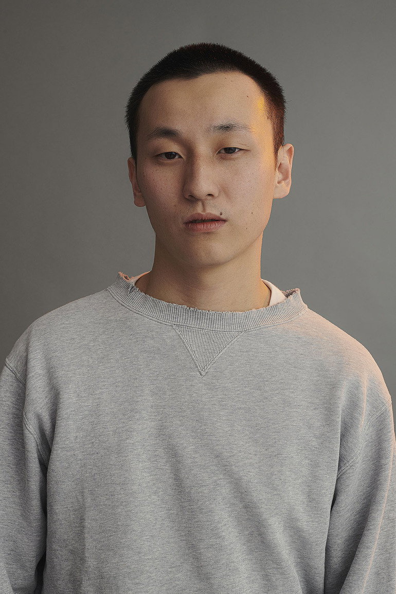 Itsuki as Shuji Hiraoka in Rope