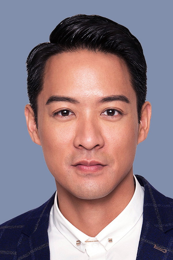 陳智燊 as CHIANG TSUN in Overachievers