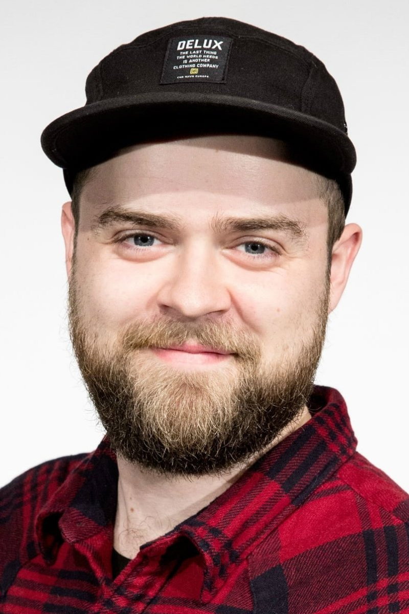 Martin Nørgaard as Sig selv in Comedy Aid 2014