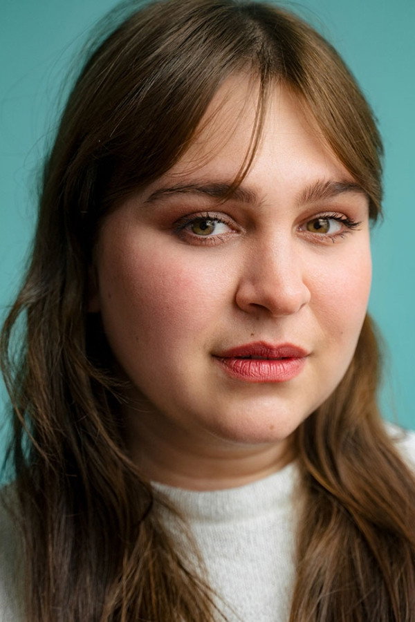 Ayla Satijn as Debbie in Deep Shit