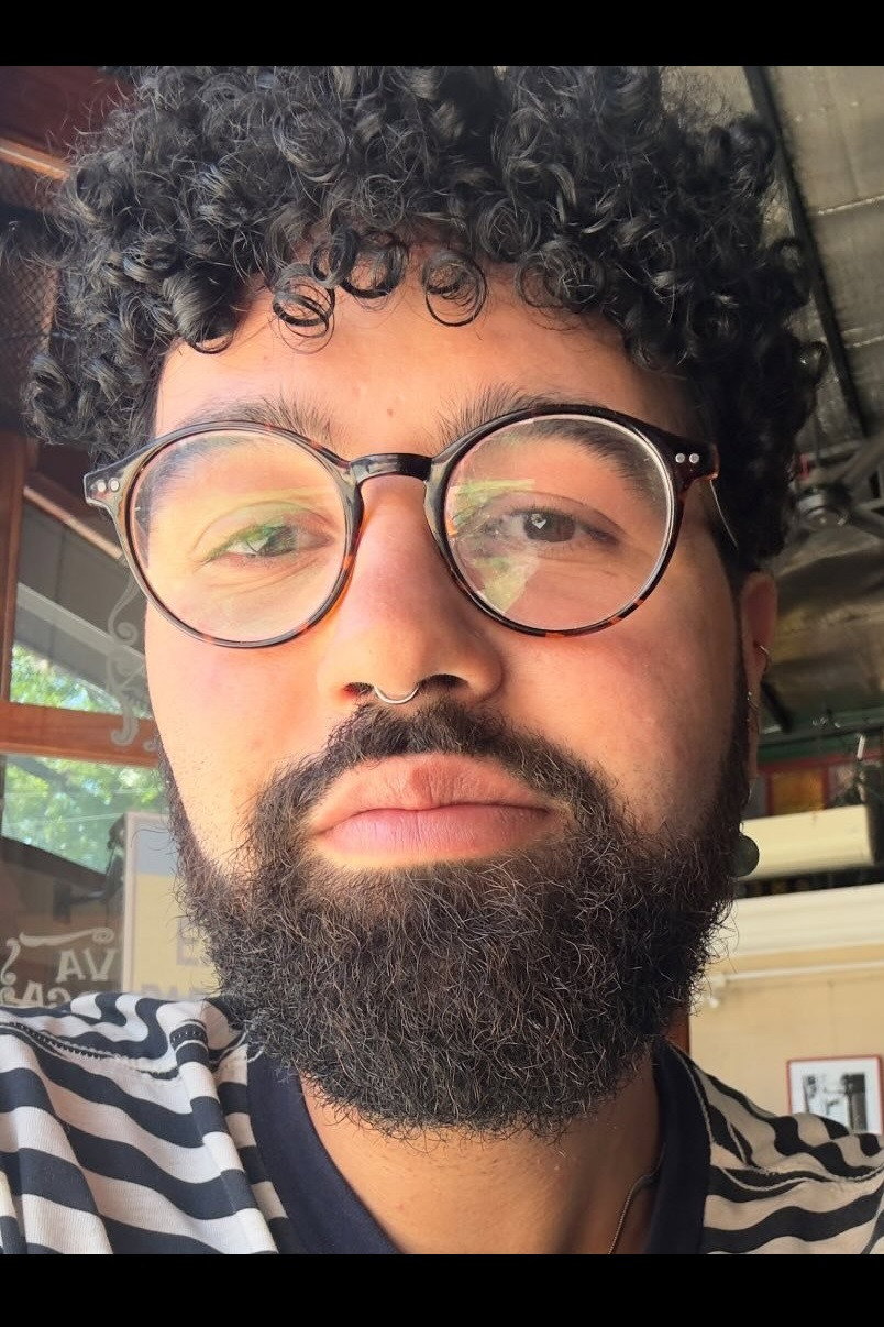 Bruno Abraão as Survivor #1 in Você Continua