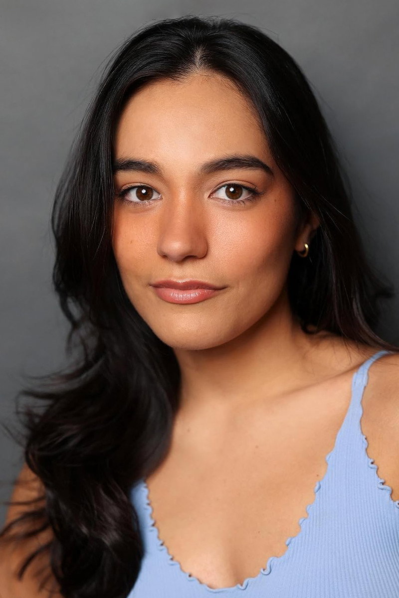 Emilia Suárez as Renee in Up Here