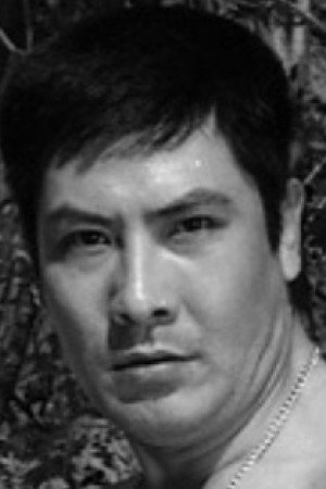 김남일 as Tang Sek Ping in Lady Whirlwind