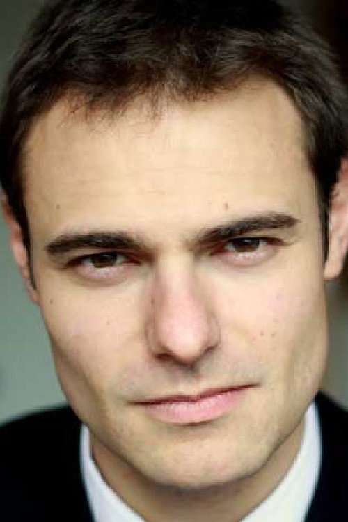 Loïc Risser as Le Gardien in The Foreigner