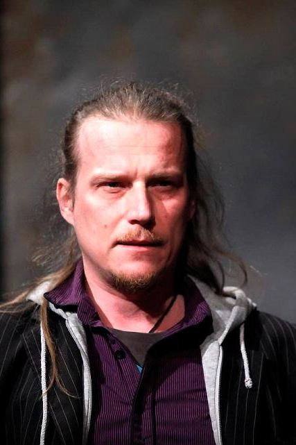 Michał Litwiniec as Robert in Torowisko