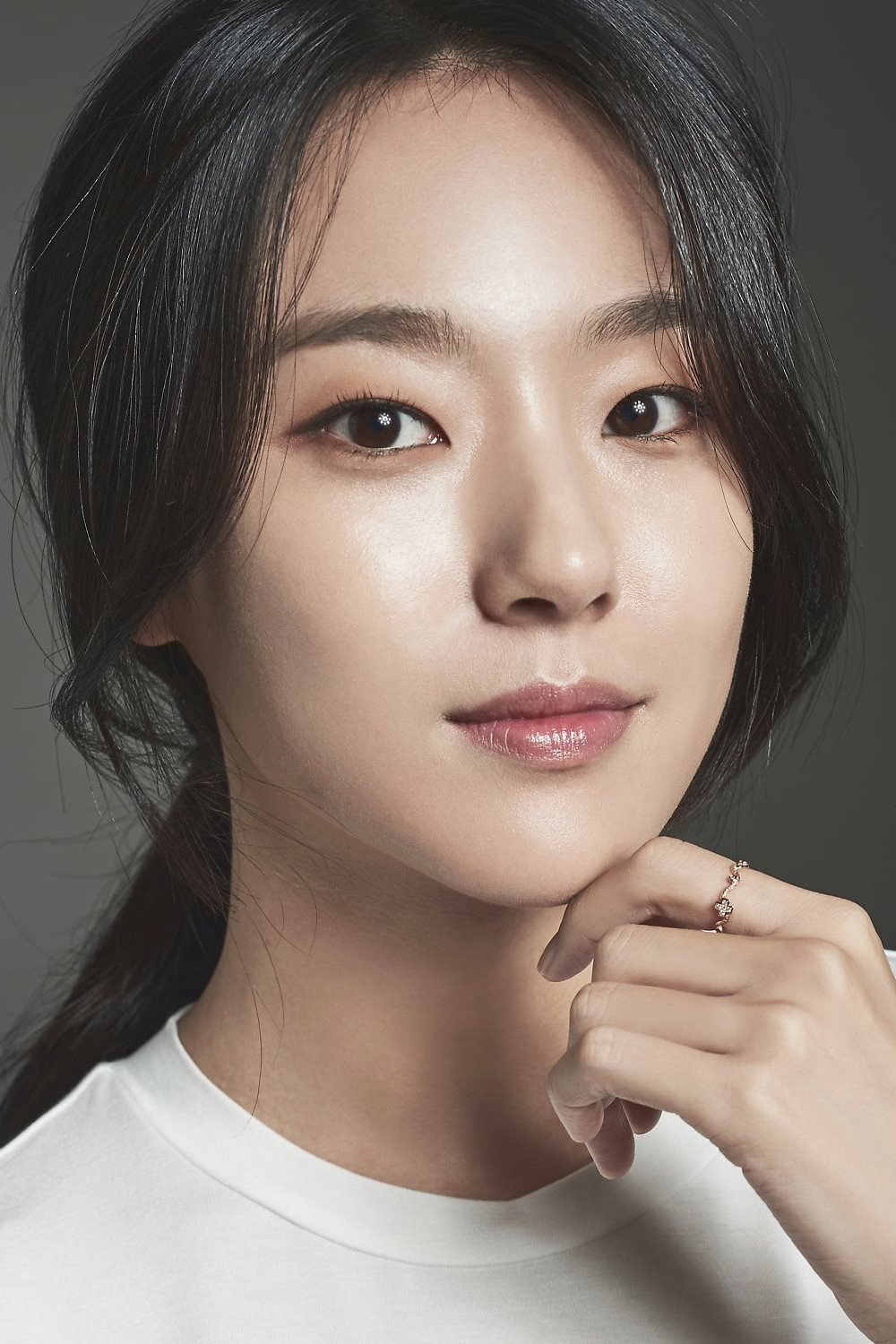 Lee Jung-min as Ya-wol in The Assassin