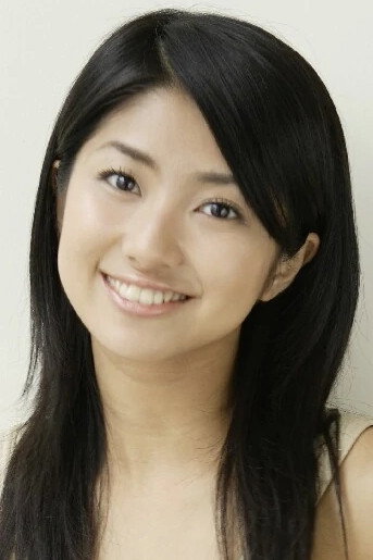 柳沢なな as Osawa Yuuko in The Black Swindler