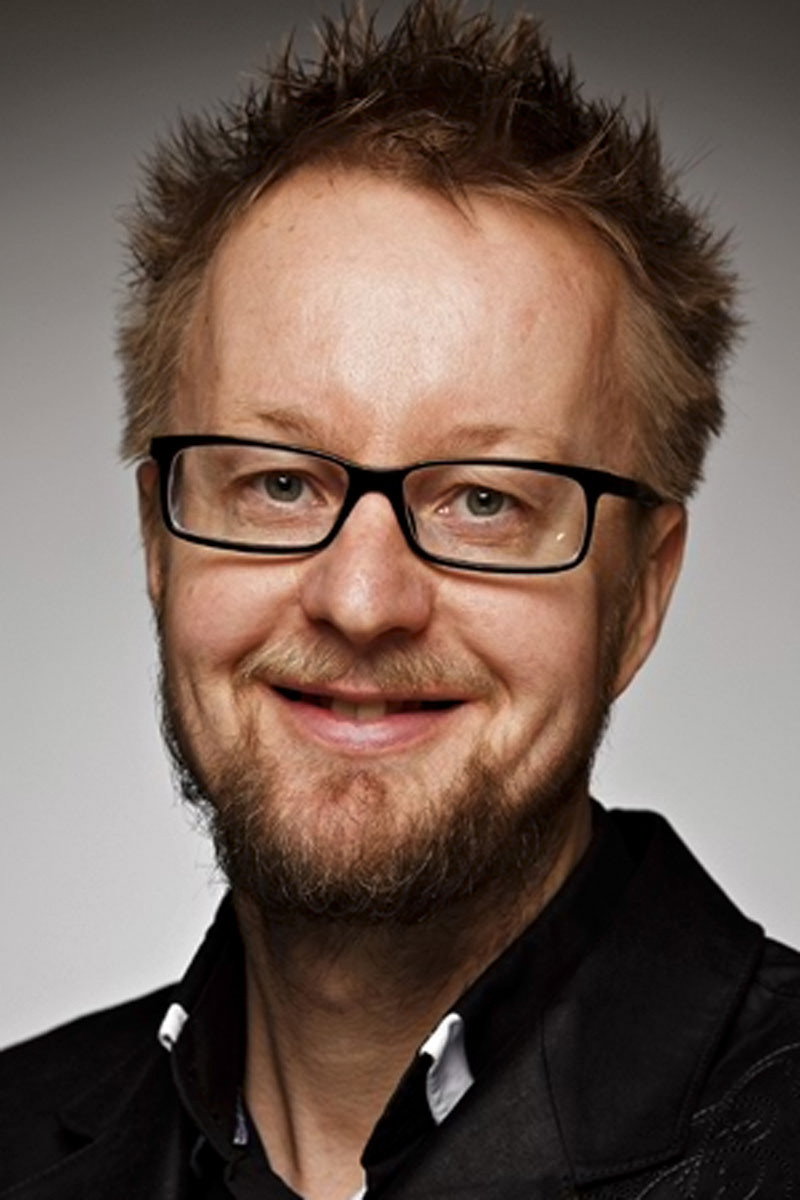 Sigurd Sollien as Self in Sjarmørskolen