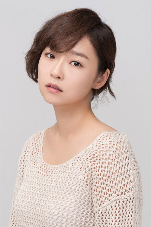 이채은 as Weena in Game Development Girls