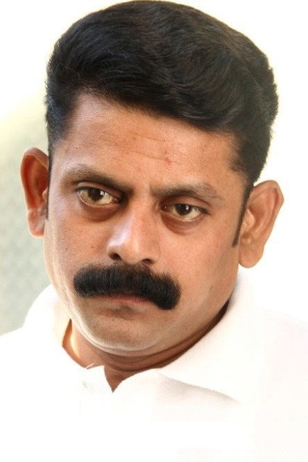 Saravana Subbiah as Chandra's Husband in ABCD