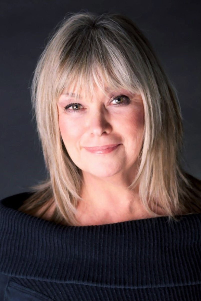 Seretta Wilson as Sara in A Killer with Two Faces