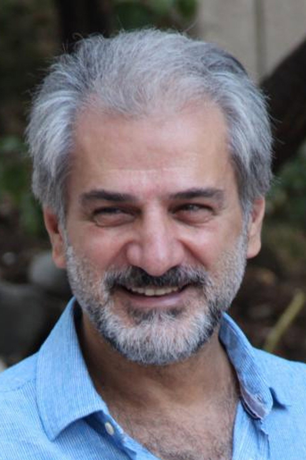 Naser Hashemi as Mohtasham (Adult) in The Paternal House