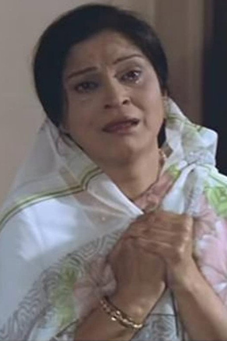 Urmila Bhatt as Mrs. Mahendra Pratap Singh in Phaansi