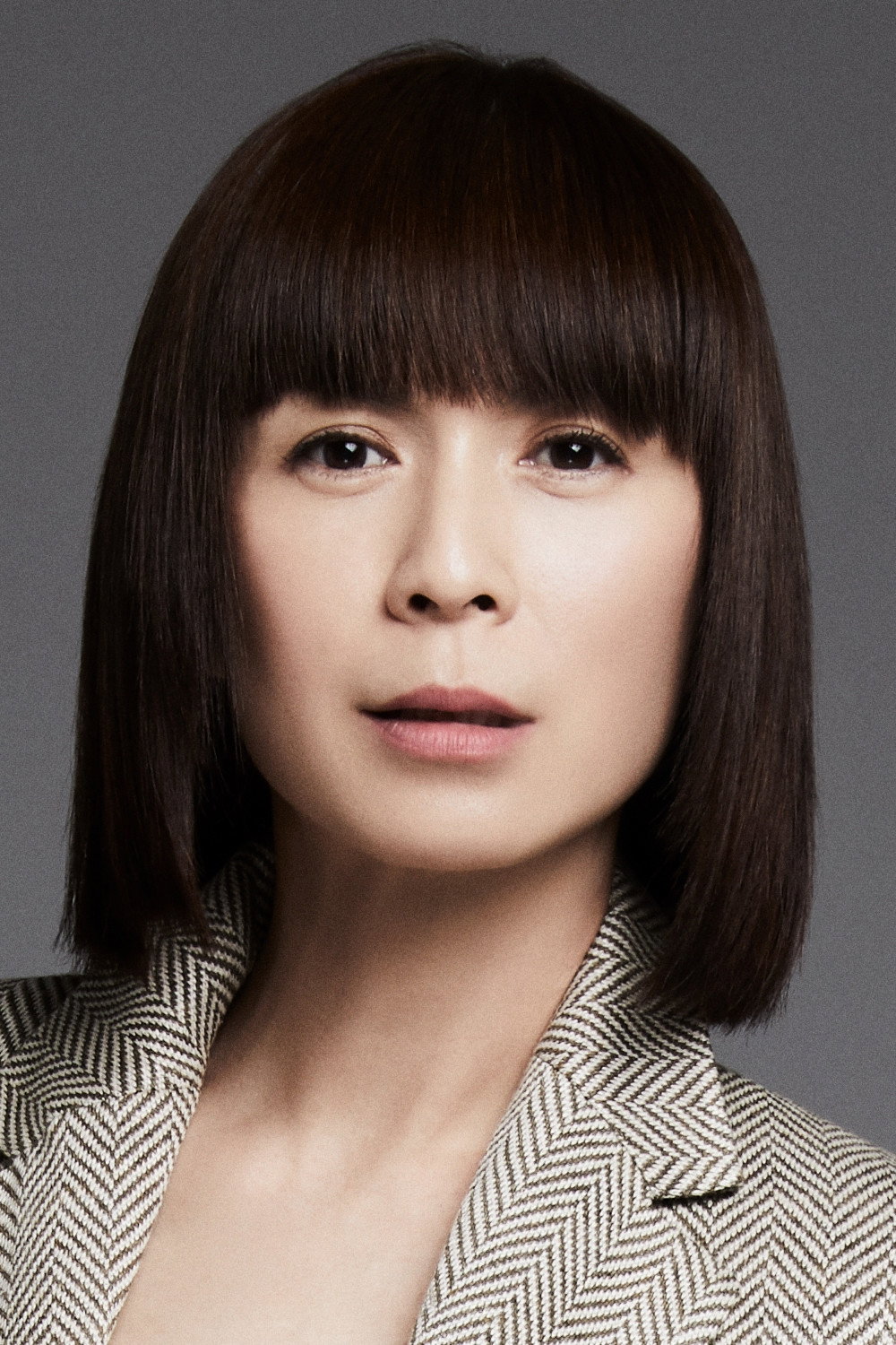 潘玲玲 as 马丹宁 in Of Cops and Men