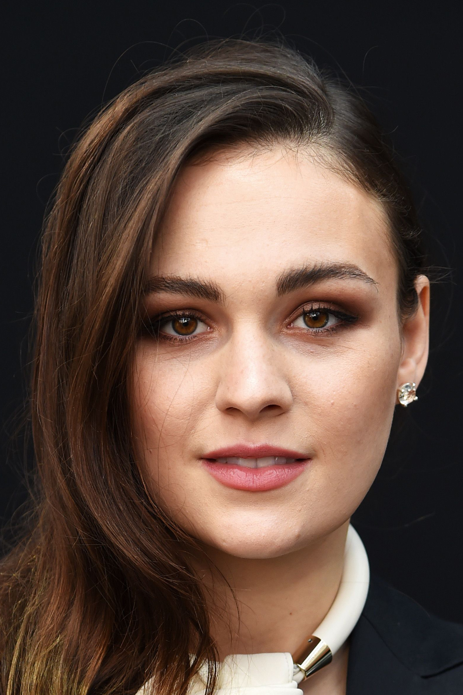 Sophie Skelton as Brianna MacKenzie in Outlander