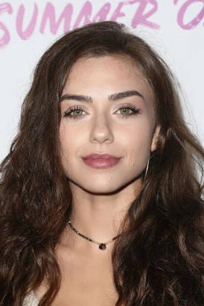 Victoria Konefal as Georgia Paige in Fog City