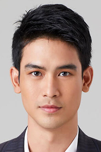 Jinna Navarat as 'That' Atthithat Narangkul in Dear Enemy