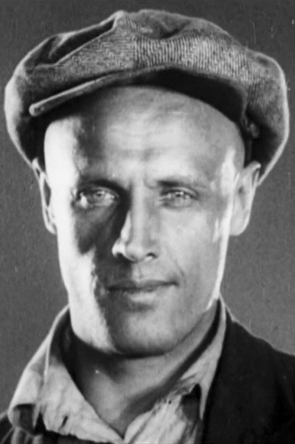 Борис Азаров as Ivan in Thou Borned in Flames