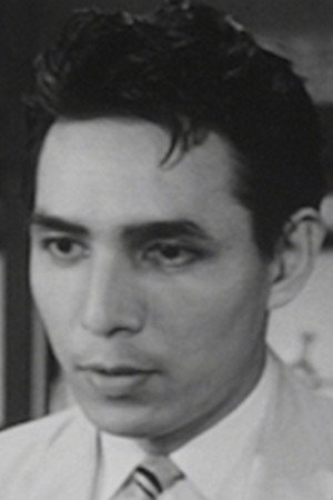 野村浩三 as Kenji Uozaki in Varan