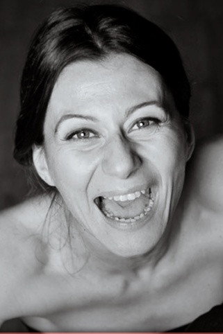 Roberta Cartocci as Silvia in Days