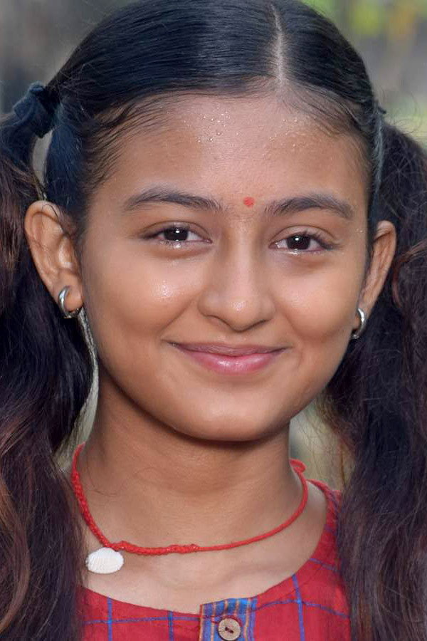 Shruti Bisht as Child Ira in Ek Nayi Chhoti Si Zindagi