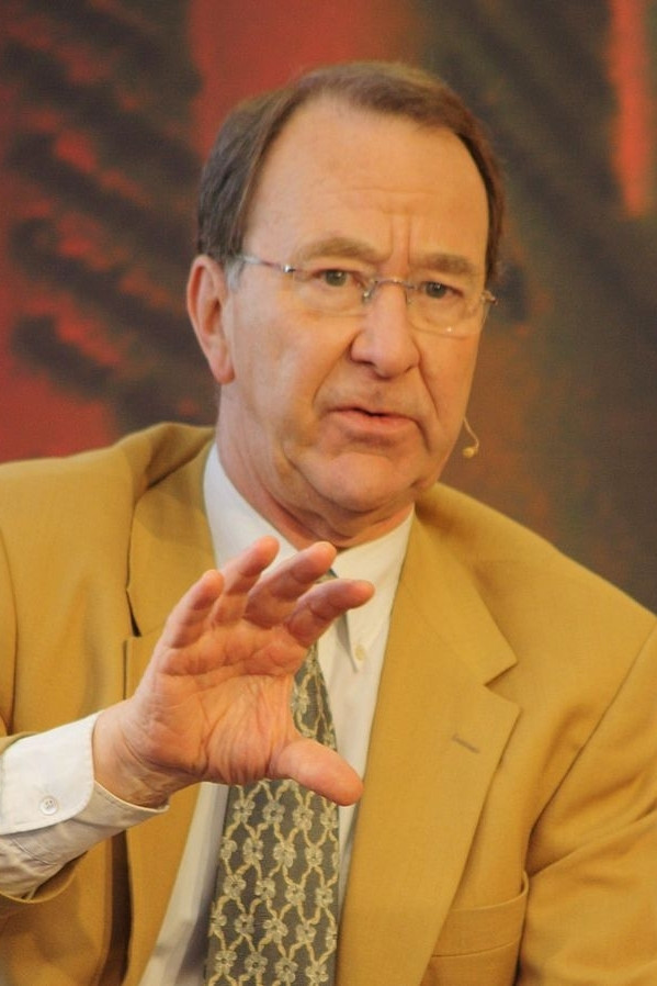 Ian Kershaw as Self in Hitler: The Unknown Soldier 1914-1918