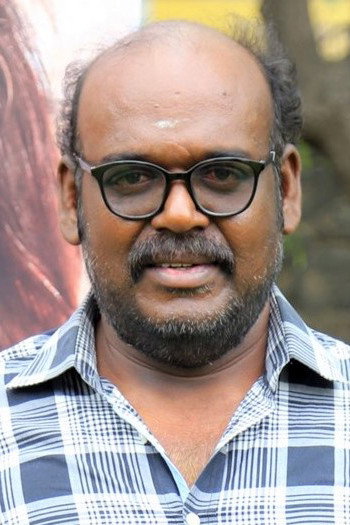 Munnar Ramesh as DSP Gunasekaran in Thadayam