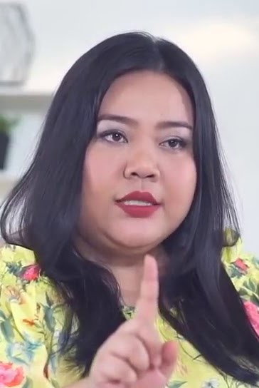 Gita Bhebhita as Mrs. Rambe in Stip & Pensil