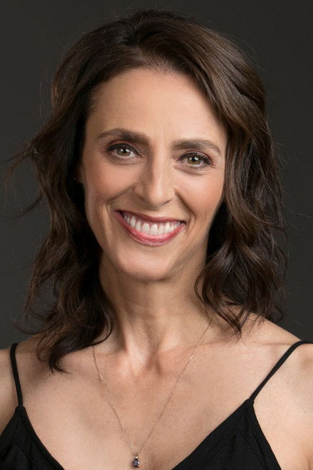 Mar Carrera as Mamá in Don't Blame the Kid