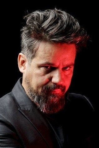 Robin Aubert as Émile Lebeau in Ravages