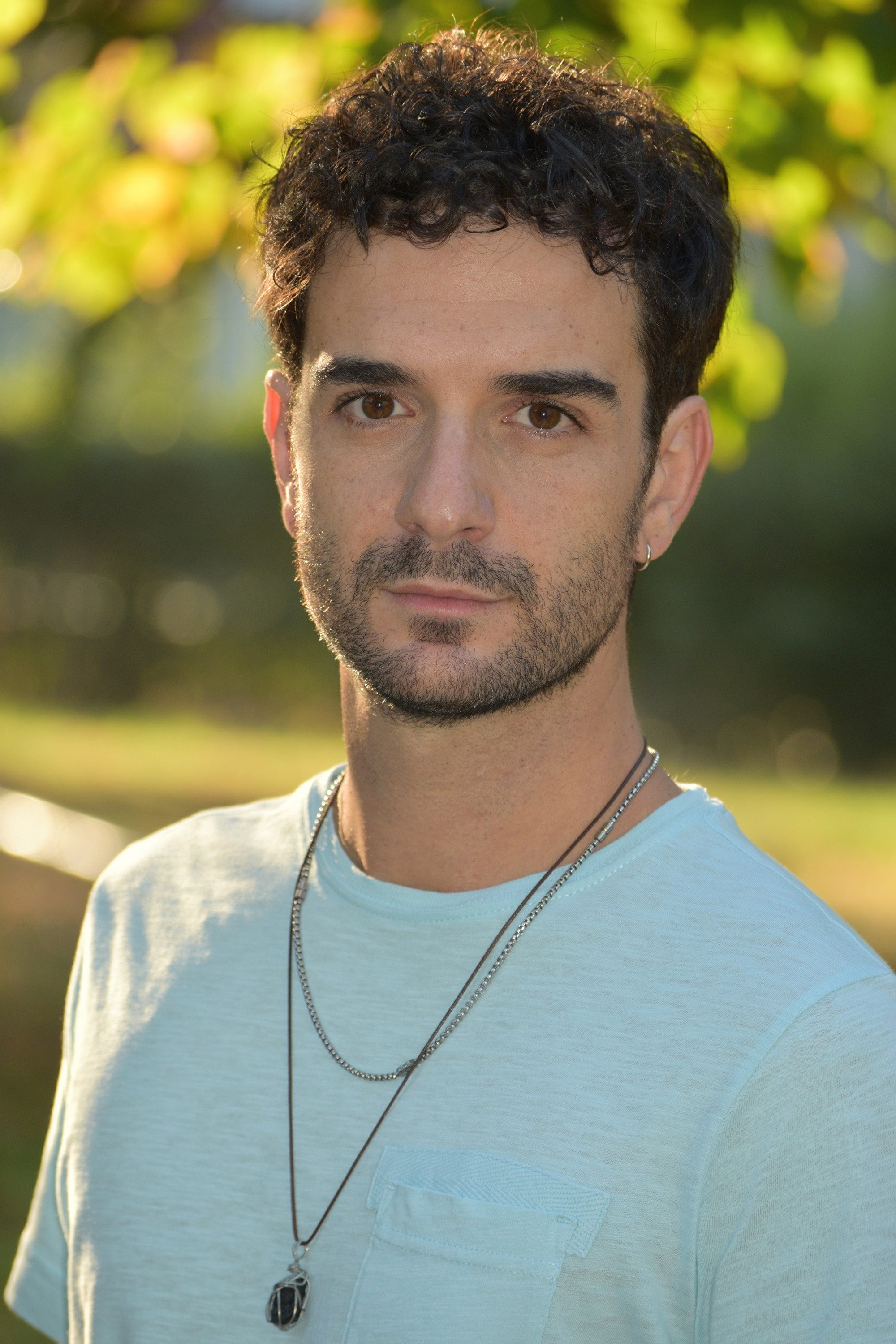 Luca Attadia as (voice) in Succede in una notte