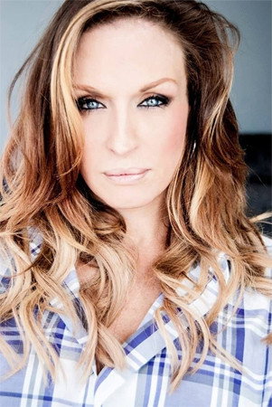 Krystal Summers as Janice Jeffress in Dead Don't Die in Dallas