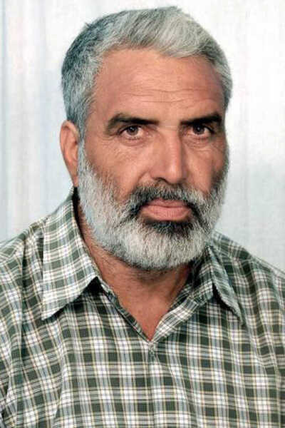 Mahabir Bhullar as Grandfather in Sarabha